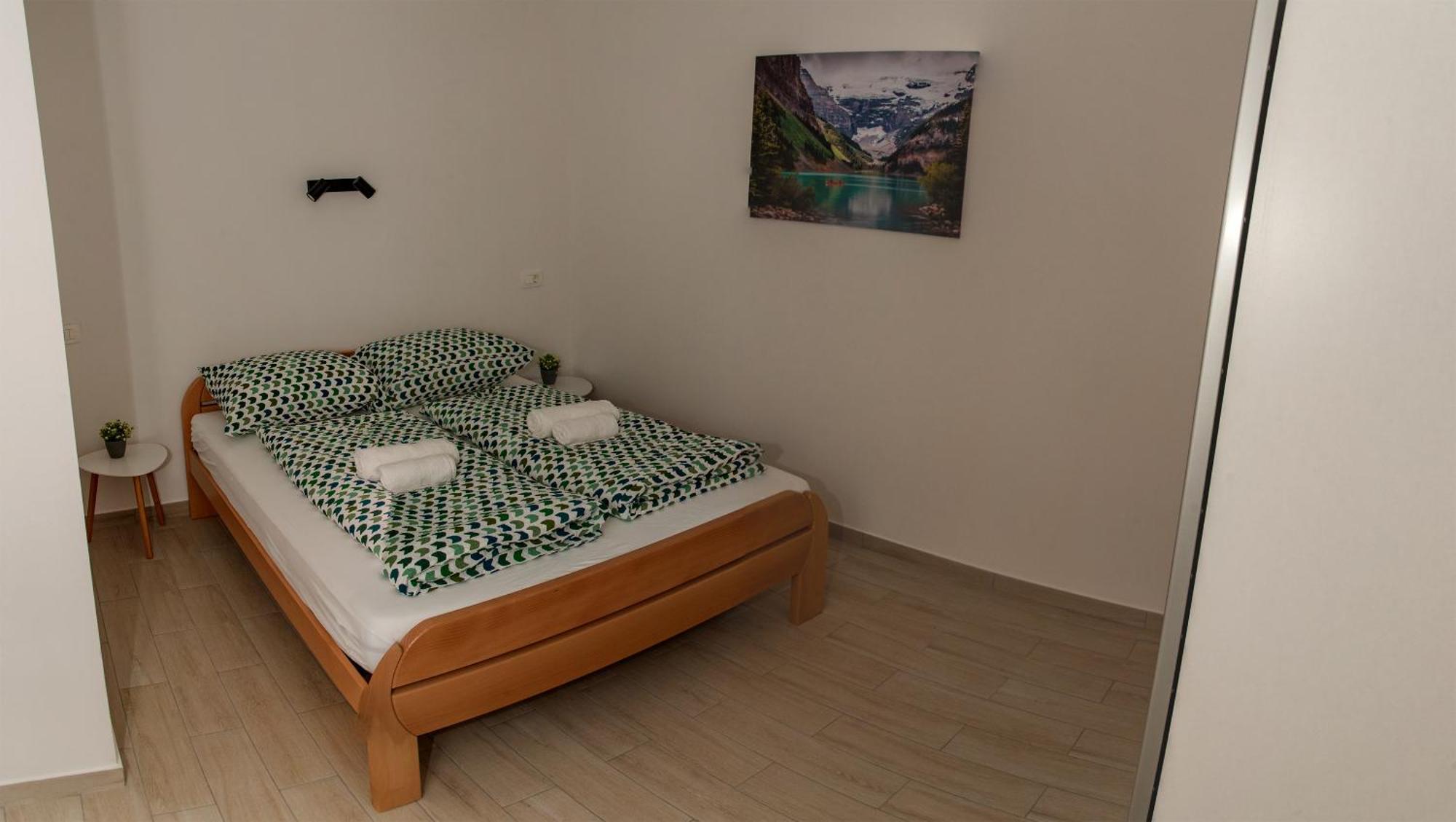 Kanal Apartmaji Tinta מראה חיצוני תמונה