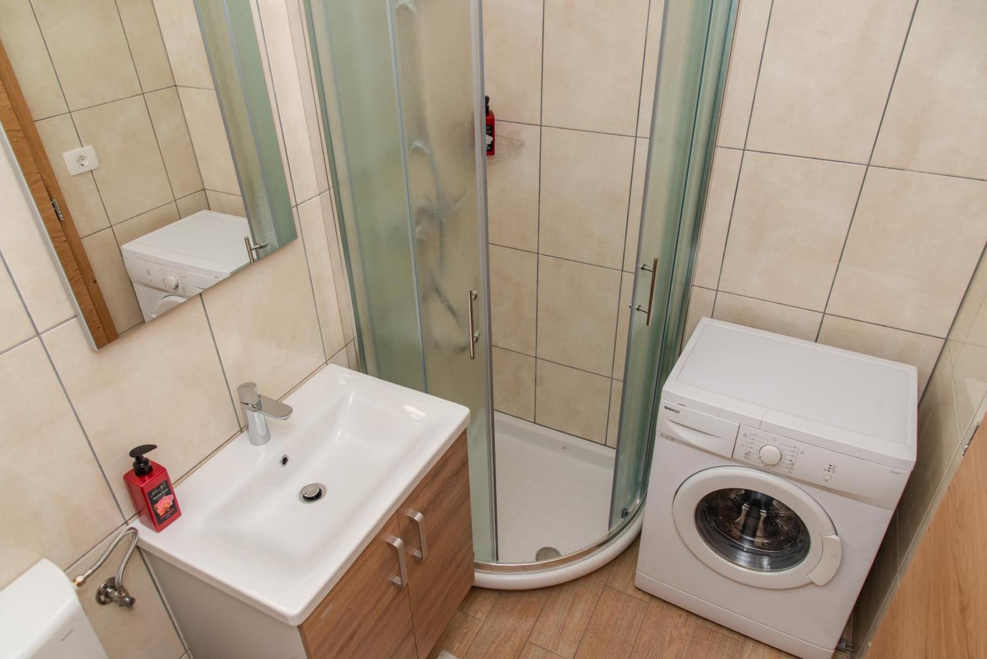 Kanal Apartmaji Tinta מראה חיצוני תמונה
